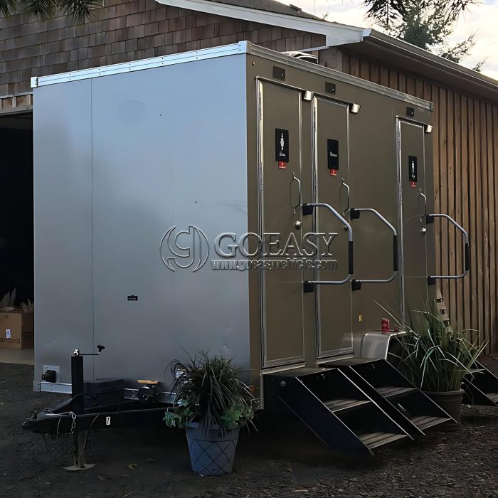 12.5FT Portable Toilet Trailer Travel Toilet Trailer & Outdoor Restroom for Business & Camping