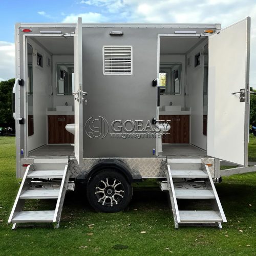 Custom 2-Station Restroom Trailers Luxury Portable Toilet Trailers for Business Use